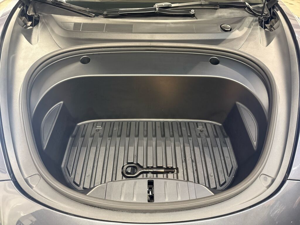 Tesla Model 3 2021 Harmaa