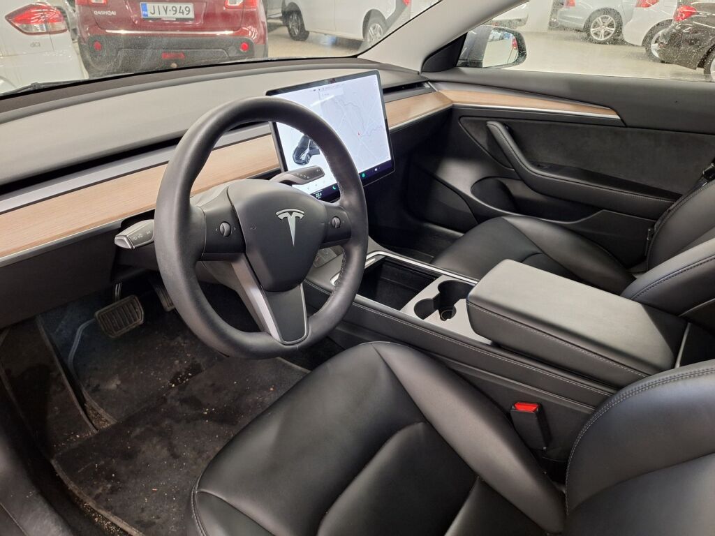 Tesla Model 3 2021 Harmaa