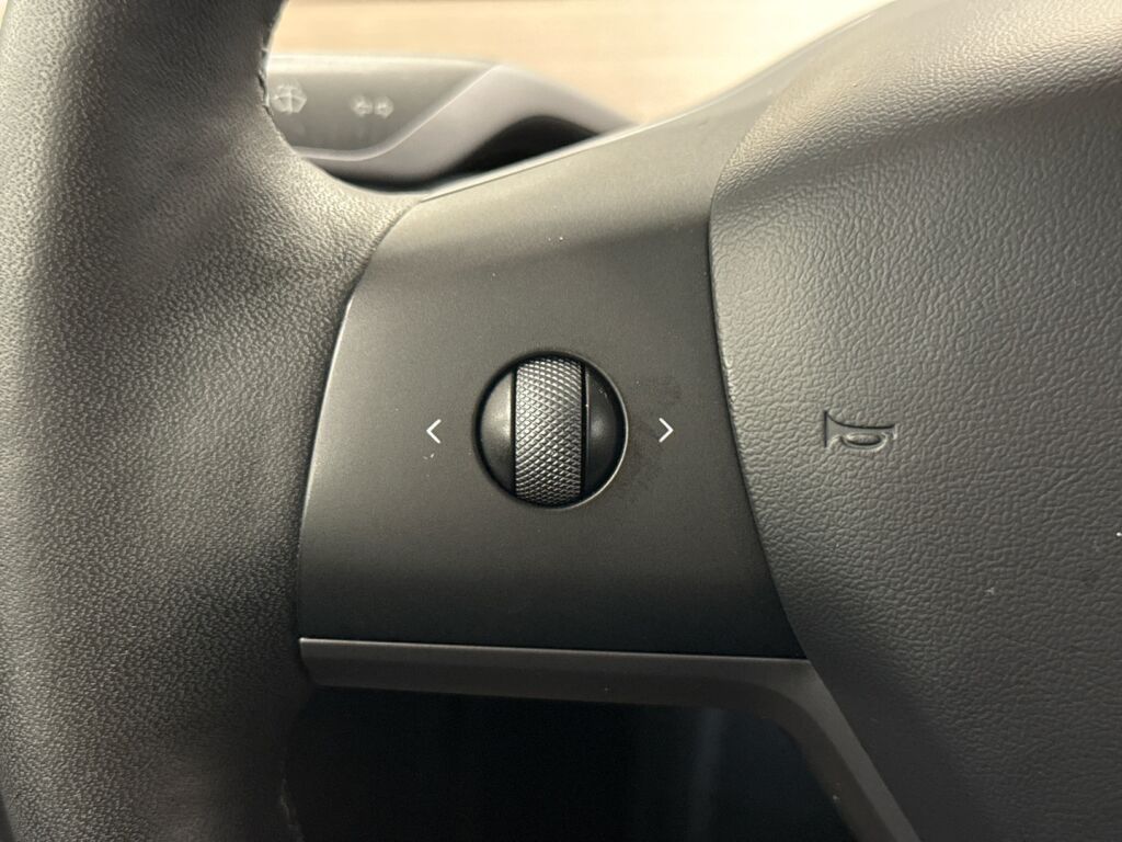 Tesla Model 3 2021 Harmaa