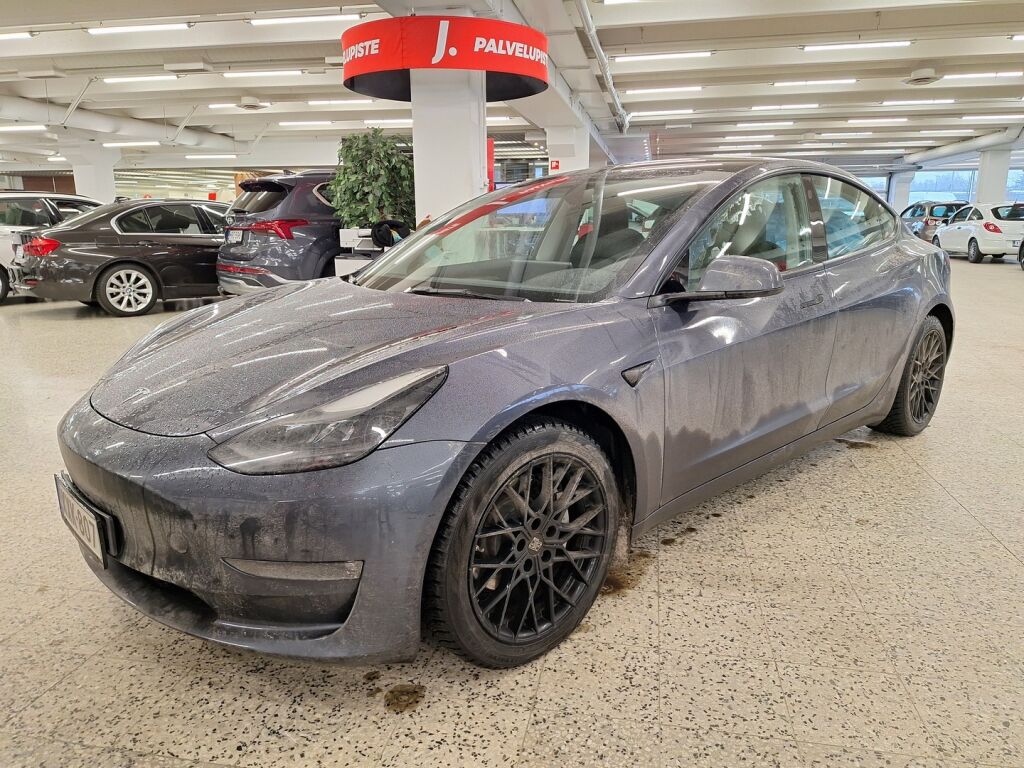 Tesla Model 3 2021 Harmaa