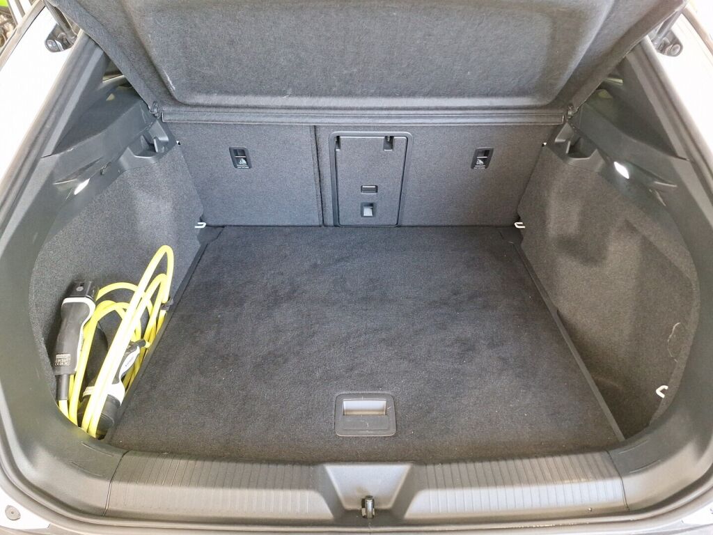 Volkswagen ID.4 2022 Valkoinen