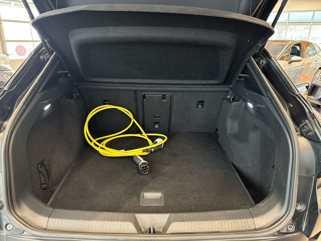 Volkswagen ID.4 2022 Harmaa