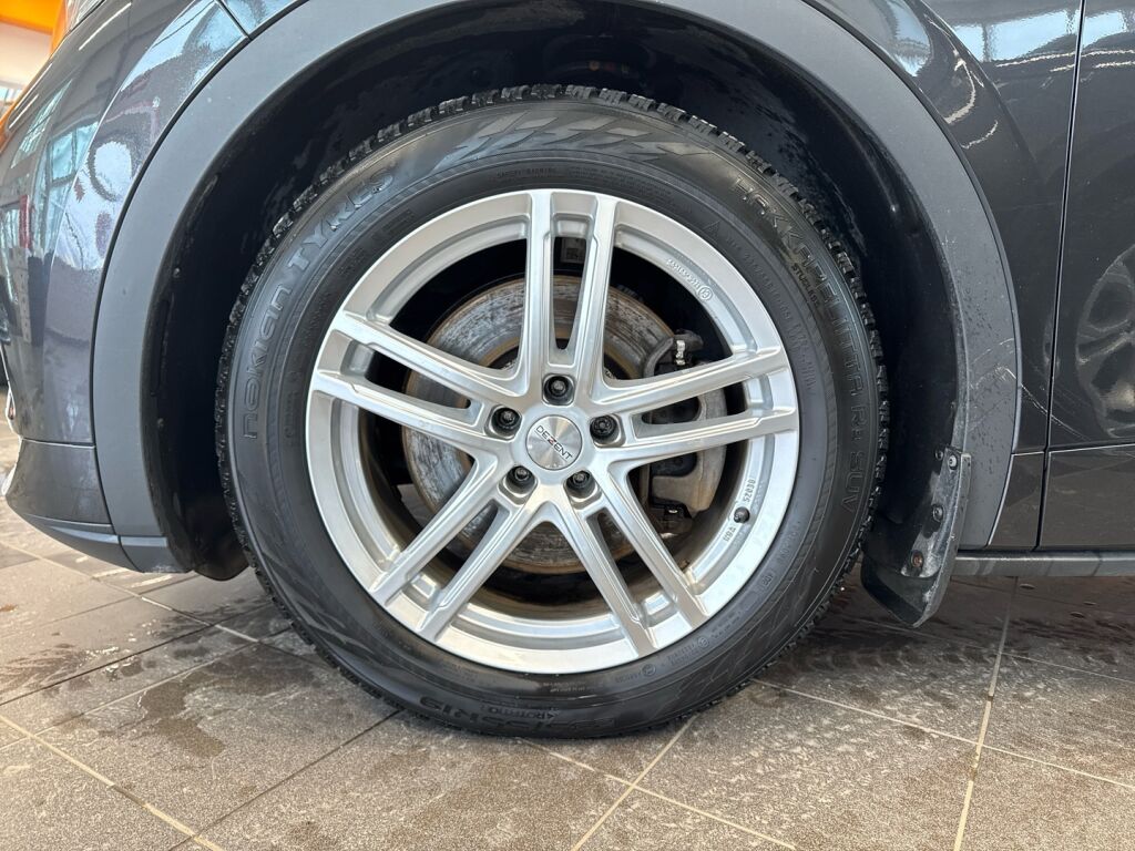 Volkswagen ID.4 2022 Harmaa