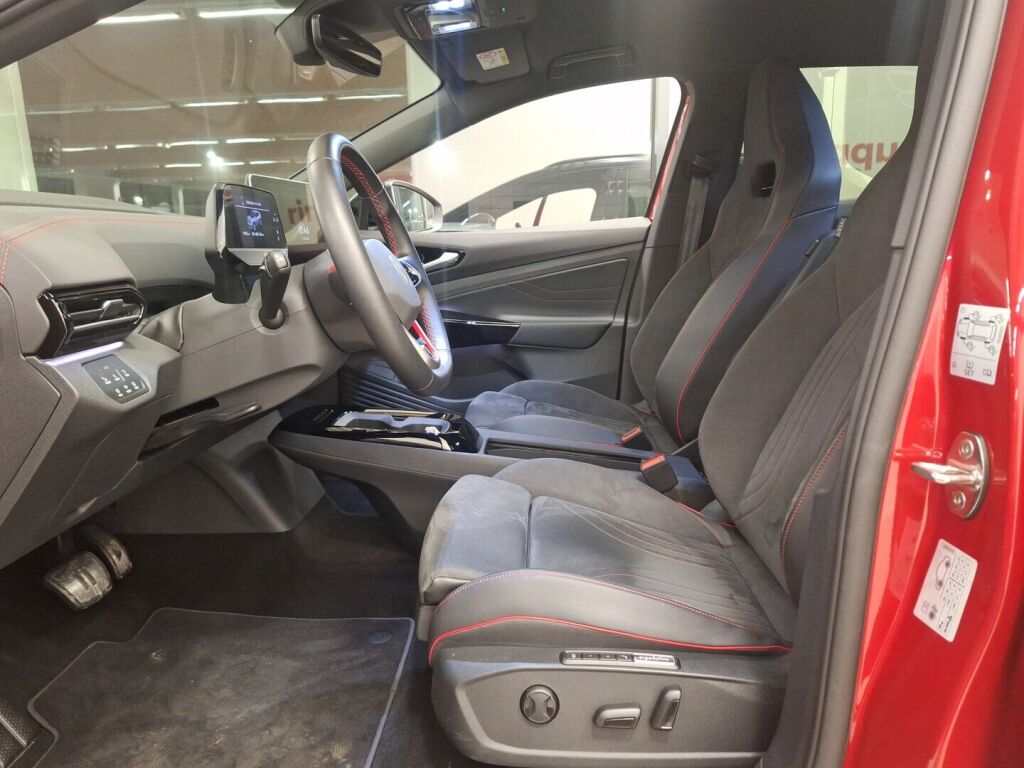 Volkswagen ID.4 2024 Punainen