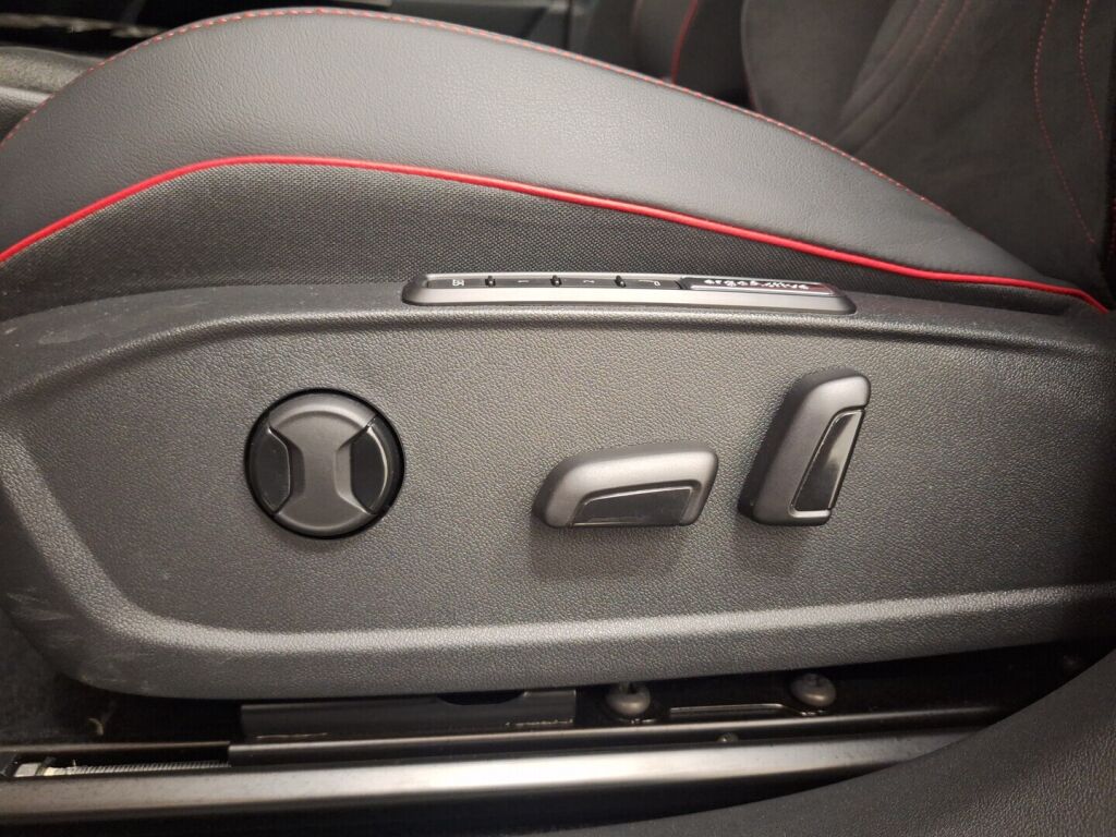 Volkswagen ID.4 2024 Punainen