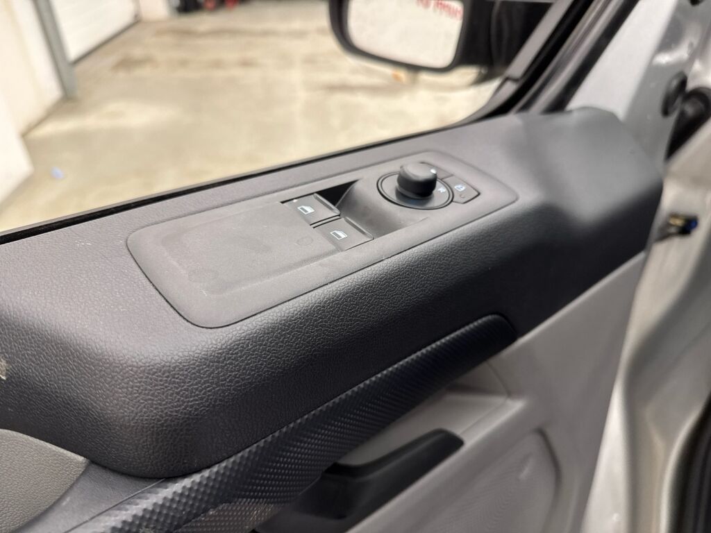 Ford Transit Custom 2025 Harmaa