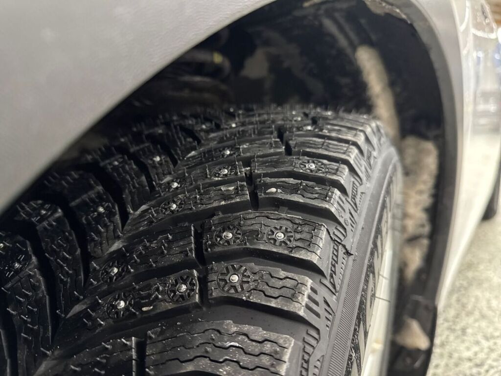 Volkswagen ID.4 2023 Valkoinen