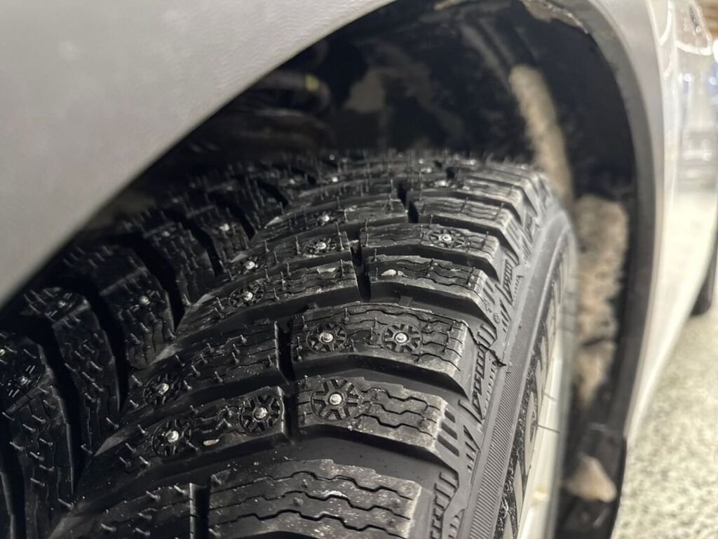 Volkswagen ID.4 2023 Valkoinen