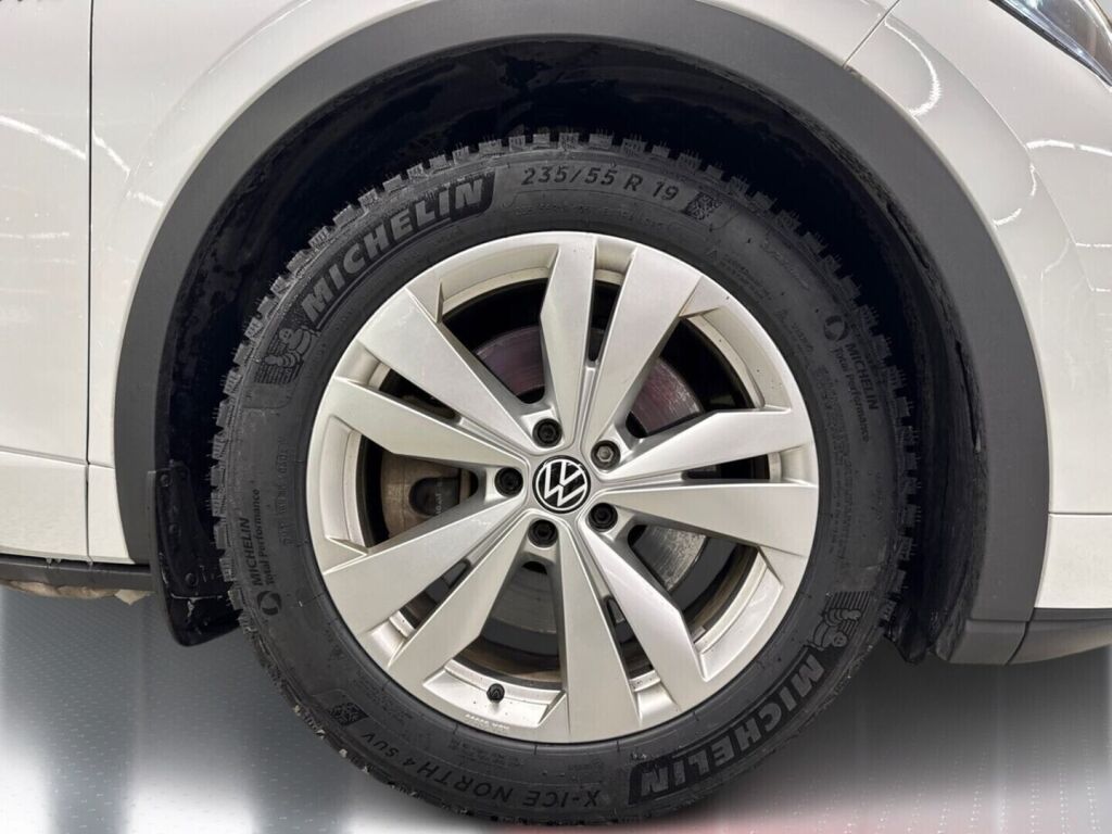 Volkswagen ID.4 2023 Valkoinen