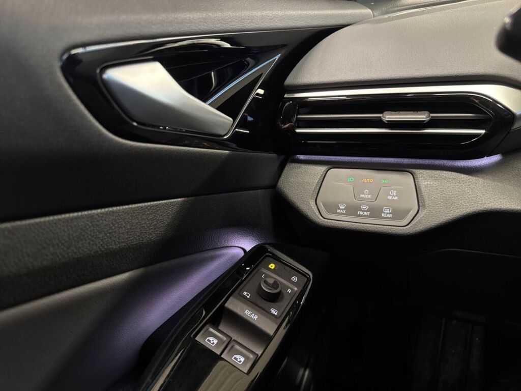 Volkswagen ID.4 2022 Harmaa