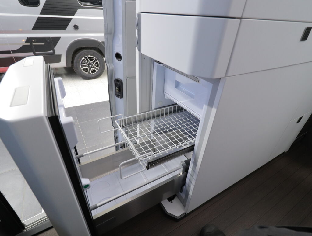 Volkswagen GRAND CALIFORNIA 600 2023 