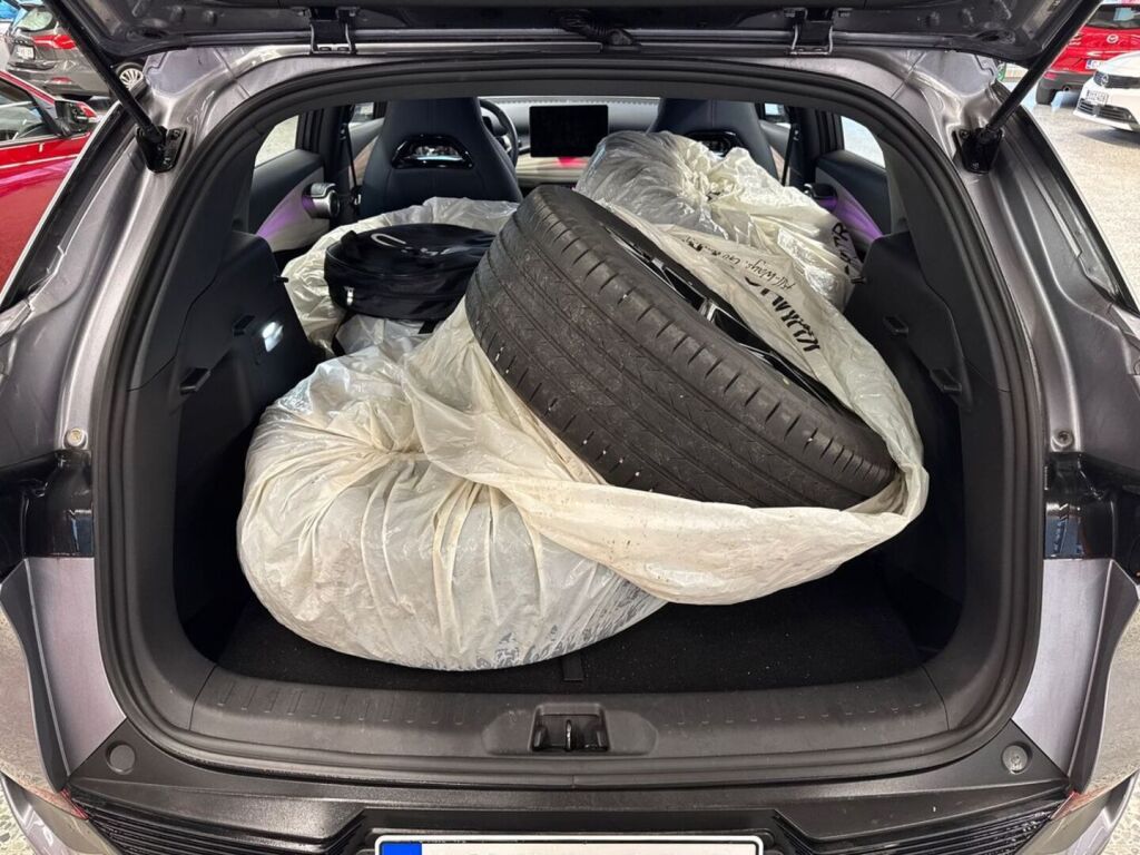 Byd Atto 3 2023 Harmaa