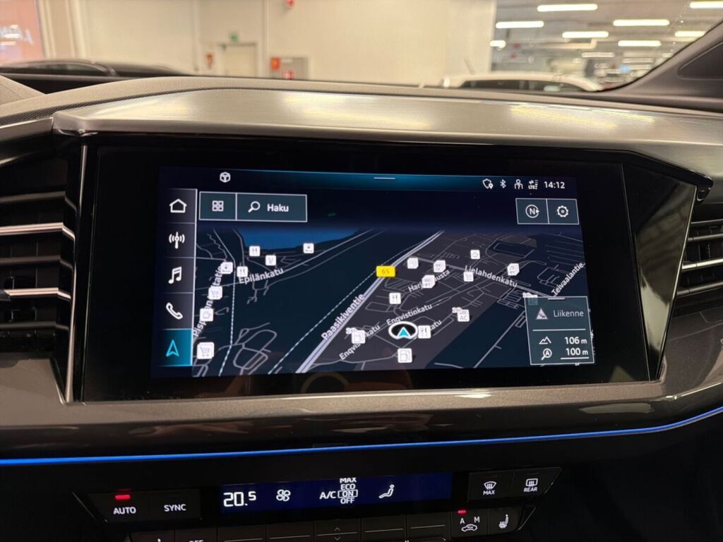 Audi Q4 e-tron 2022 Musta