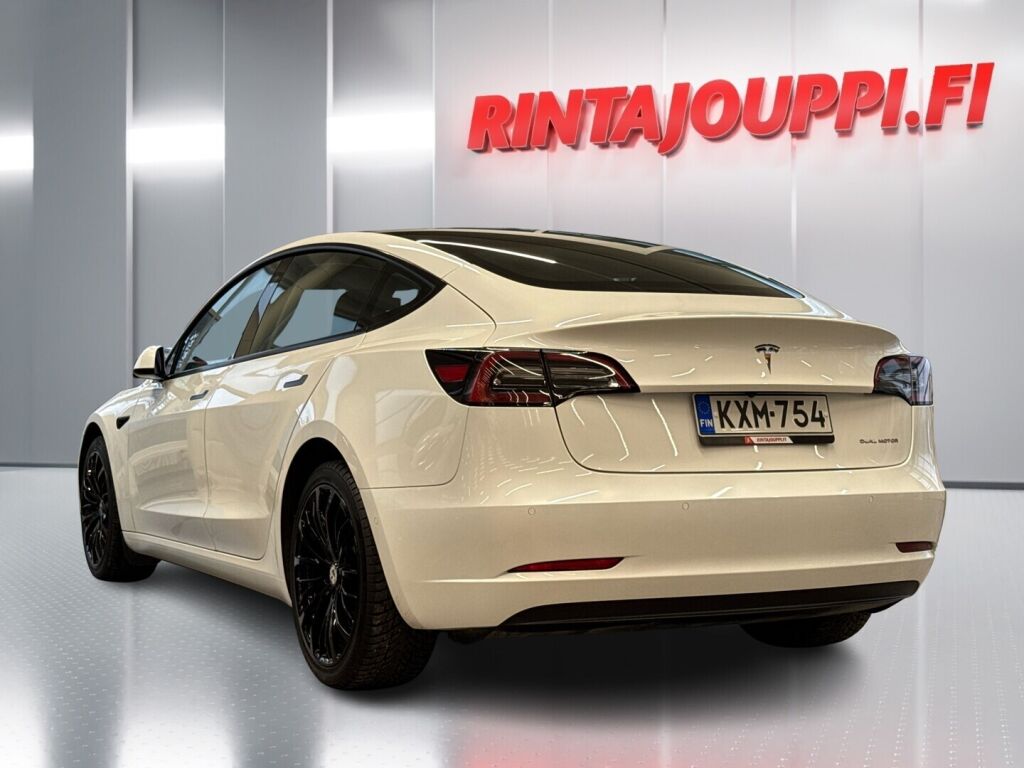 Tesla Model 3 2021 Valkoinen