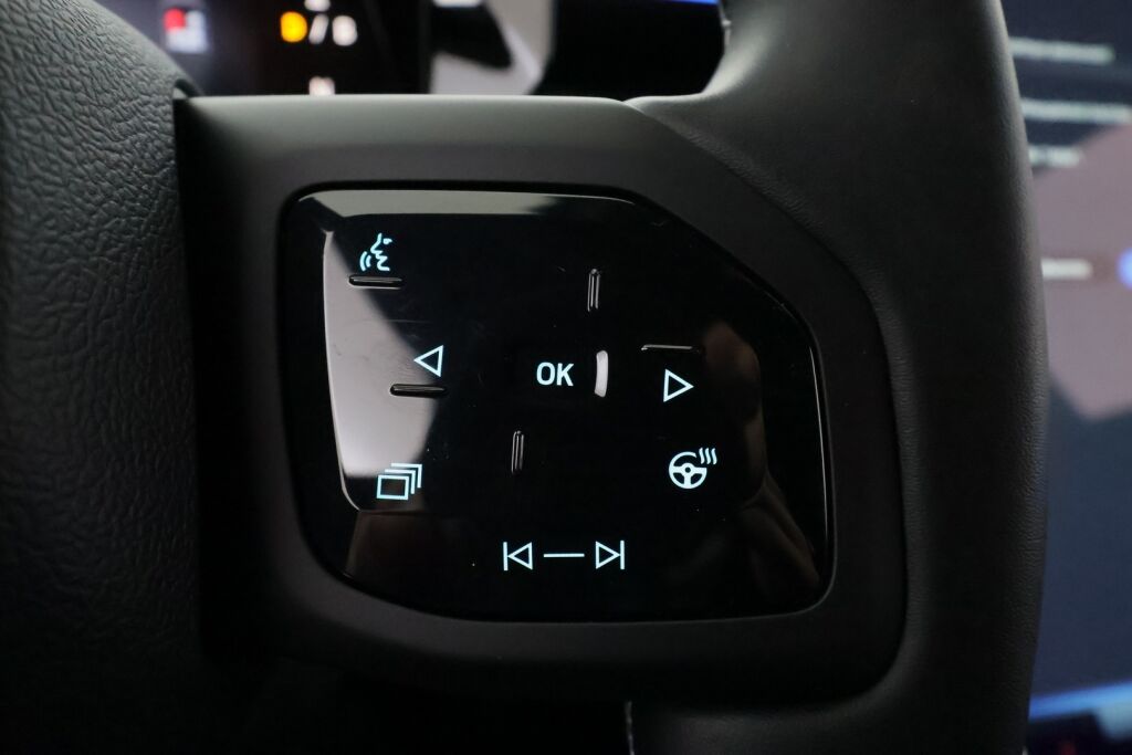 Ford Capri 2025 Keltainen