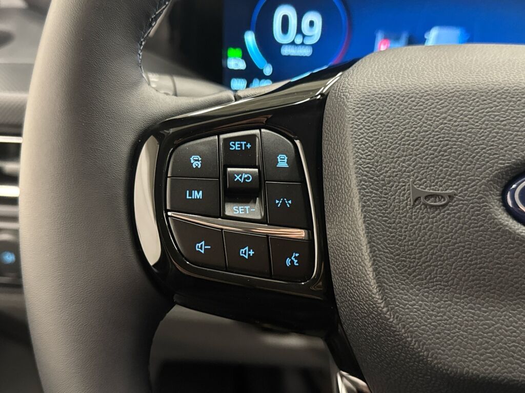 Ford Transit Custom 2026 Musta