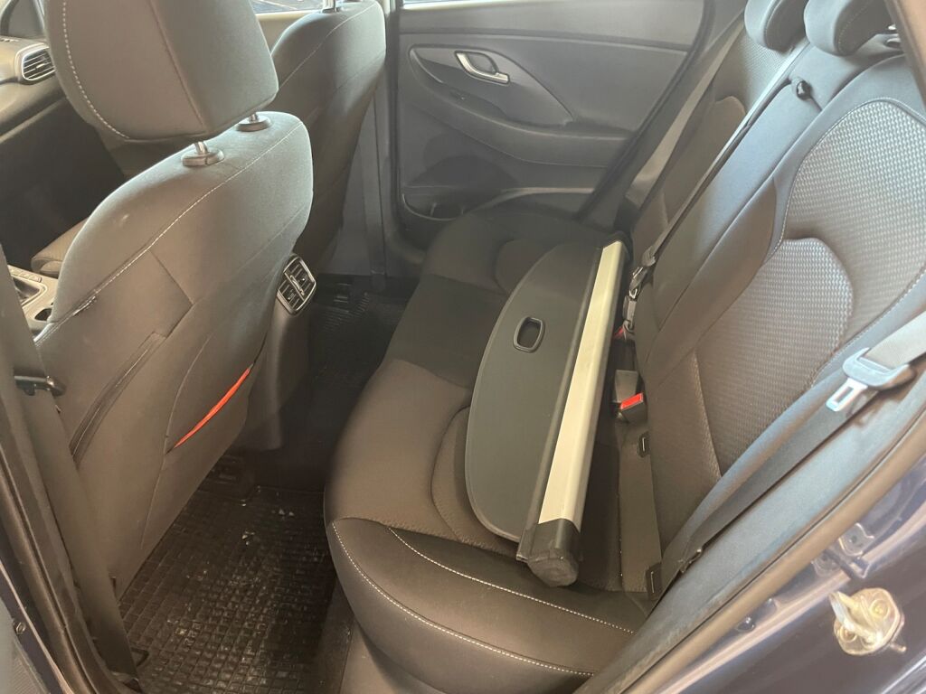 Hyundai i30 Wagon 2017 Sininen