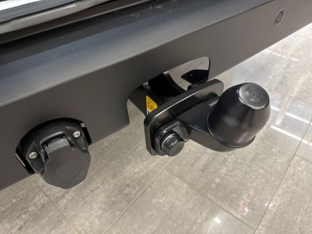 Ford Transit Custom 2026 Frozen White