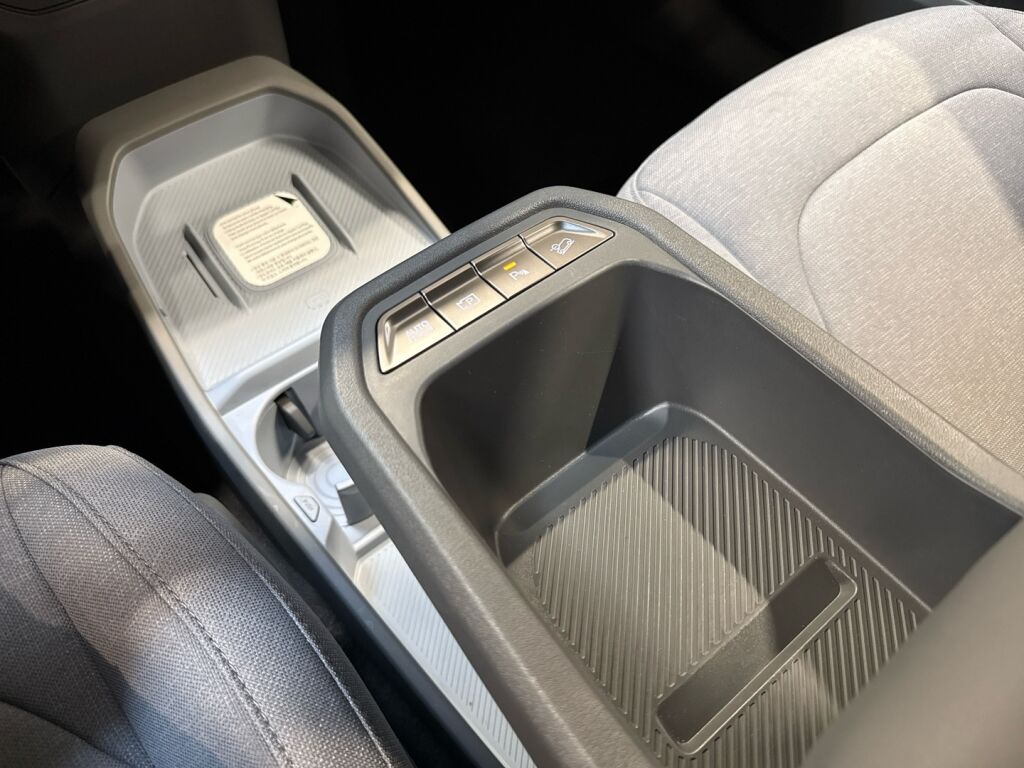 Kia EV3 2025 Harmaa