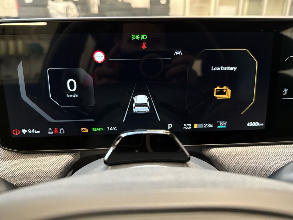 Kia EV3 2025 Harmaa
