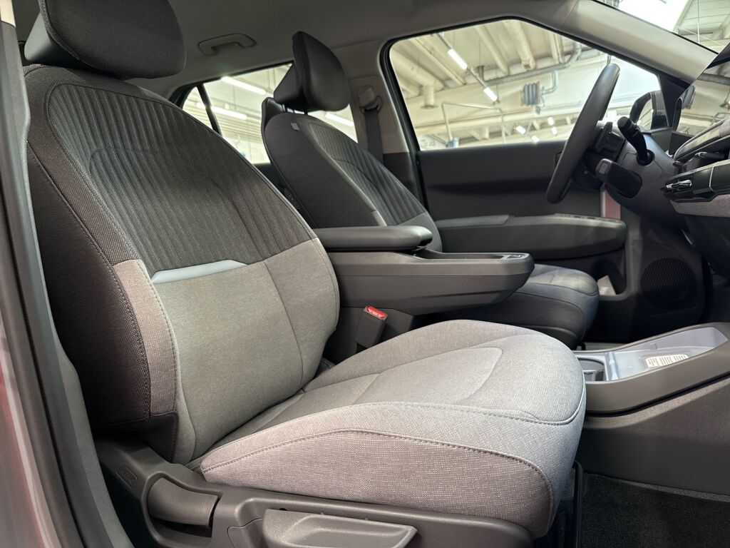 Kia EV3 2025 Harmaa