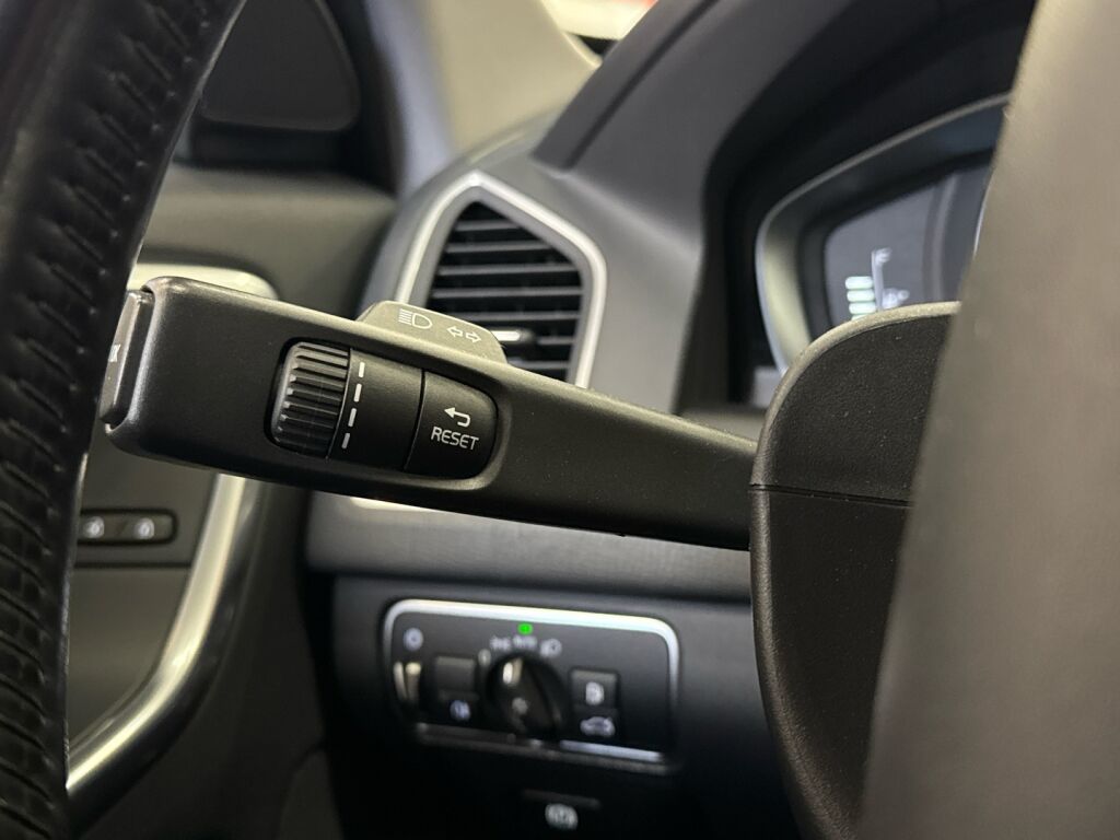 Volvo XC60 2015 Harmaa