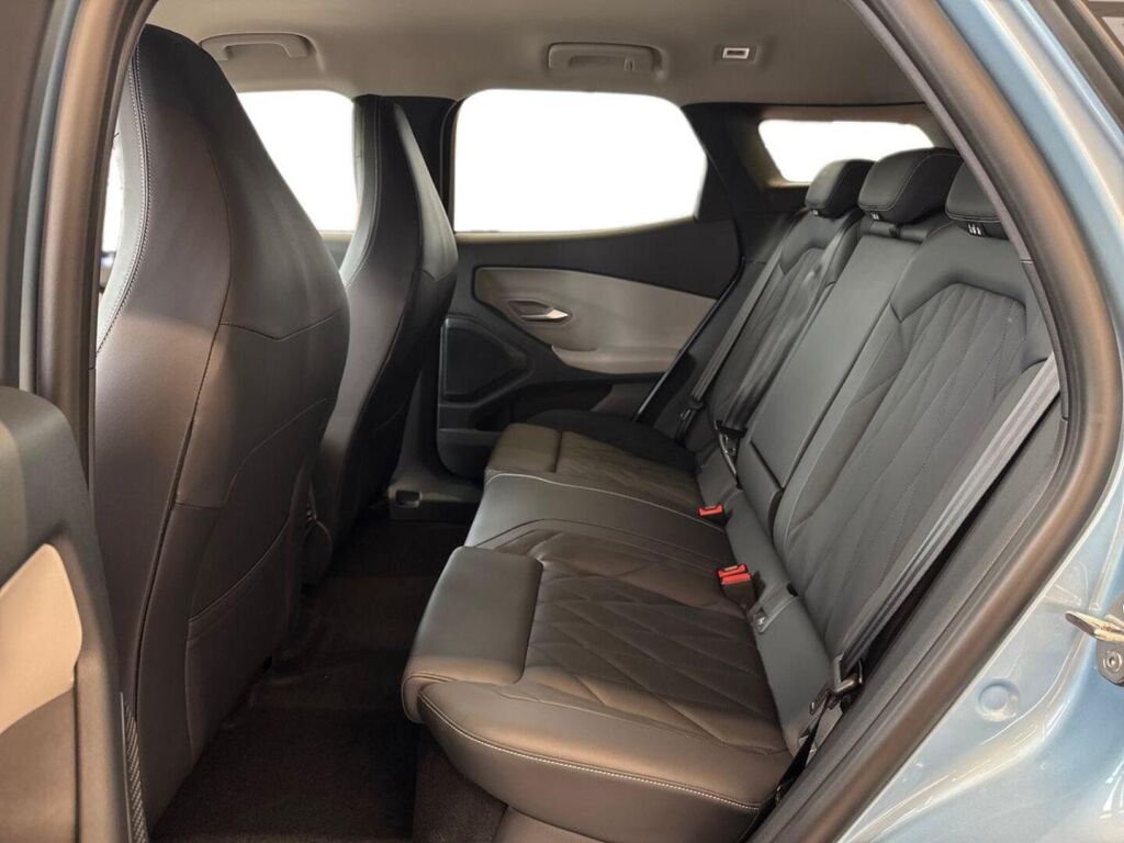 Ford Explorer 2026 Agate Black