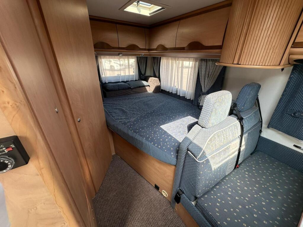 Bürstner Harmony T 604 2003 Valkoinen
