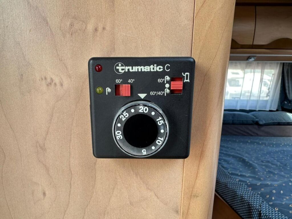 Bürstner Harmony T 604 2003 Valkoinen