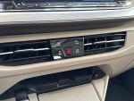 Volkswagen Multivan 2024 Valkoinen