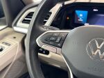 Volkswagen Multivan 2024 Valkoinen