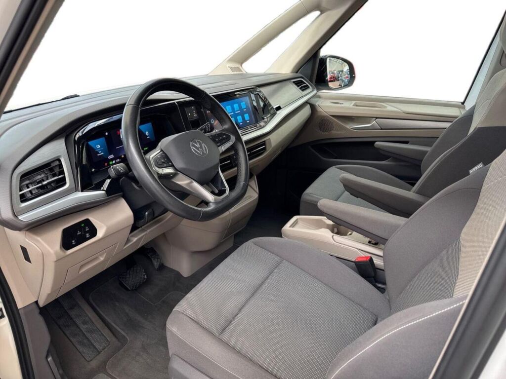 Volkswagen Multivan 2024 Valkoinen