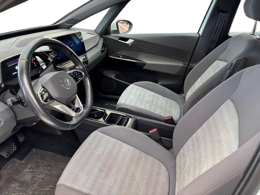 Volkswagen ID.3 2022 Valkoinen / musta katto