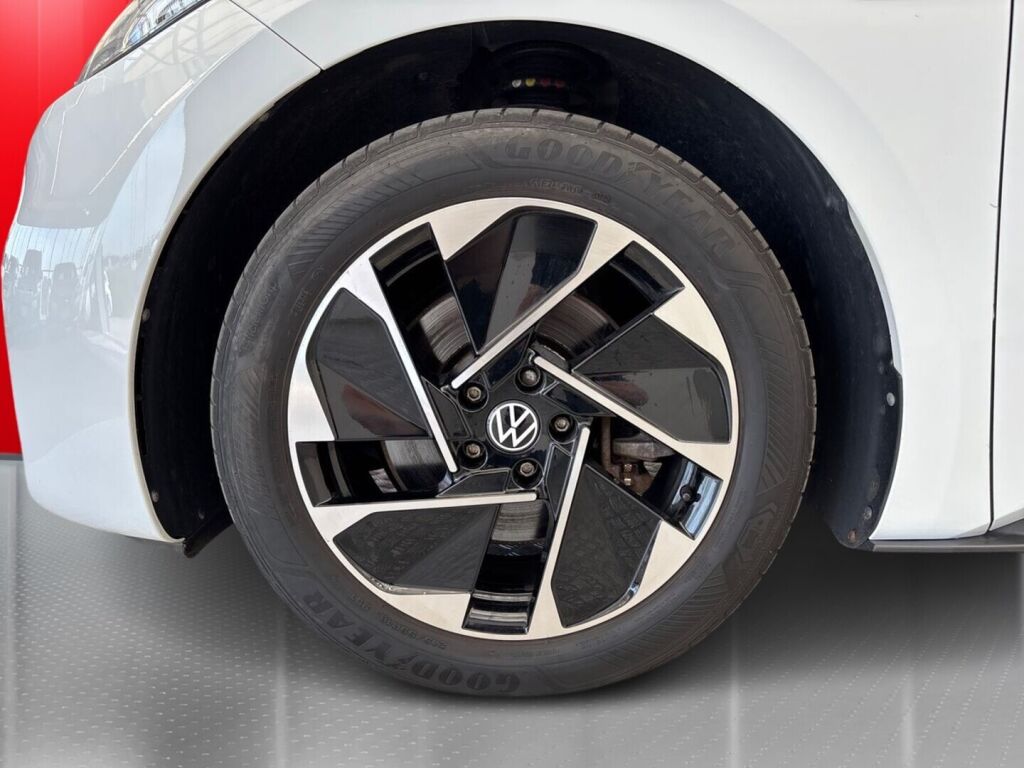 Volkswagen ID.3 2022 Valkoinen / musta katto