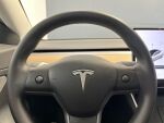 Tesla Model 3 2020 Valkoinen