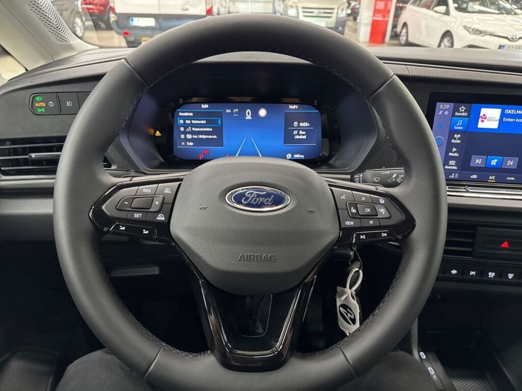 Ford Transit Connect 2026 Ink Black