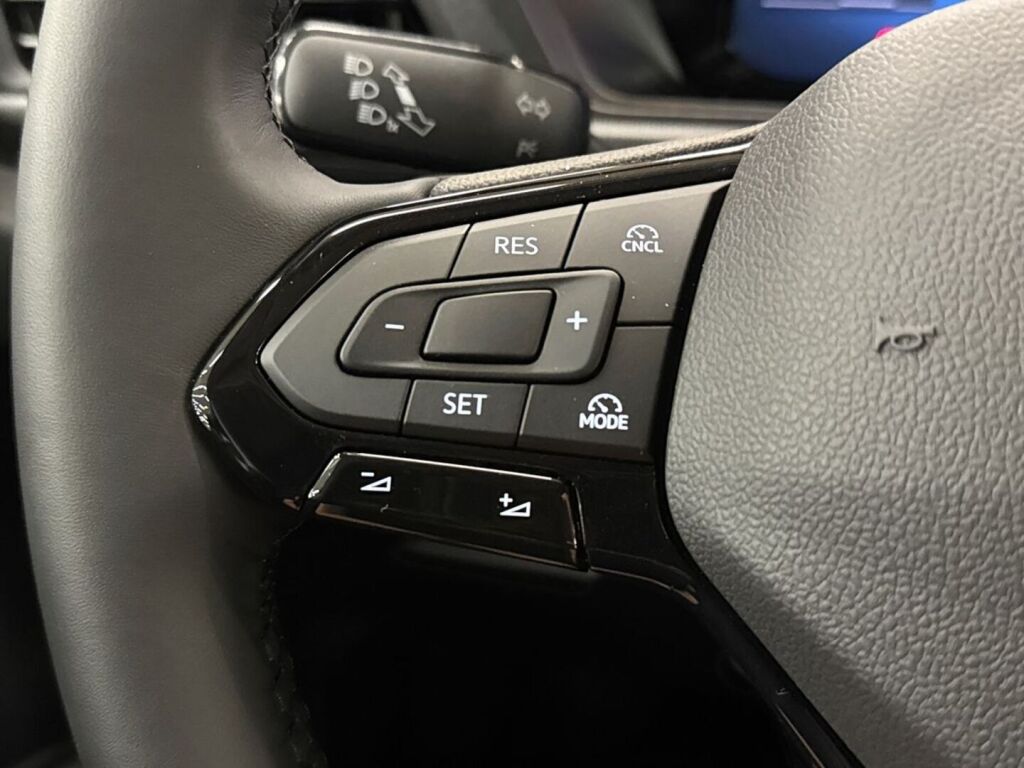 Ford Transit Connect 2026 Ink Black