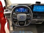 Ford Transit Custom 2026 Punainen