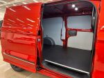 Ford Transit Custom 2026 Punainen