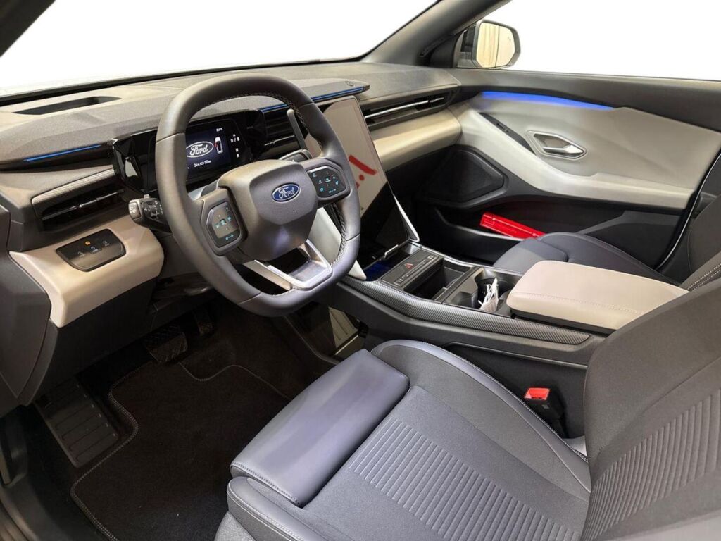 Ford Explorer 2026 Valkoinen