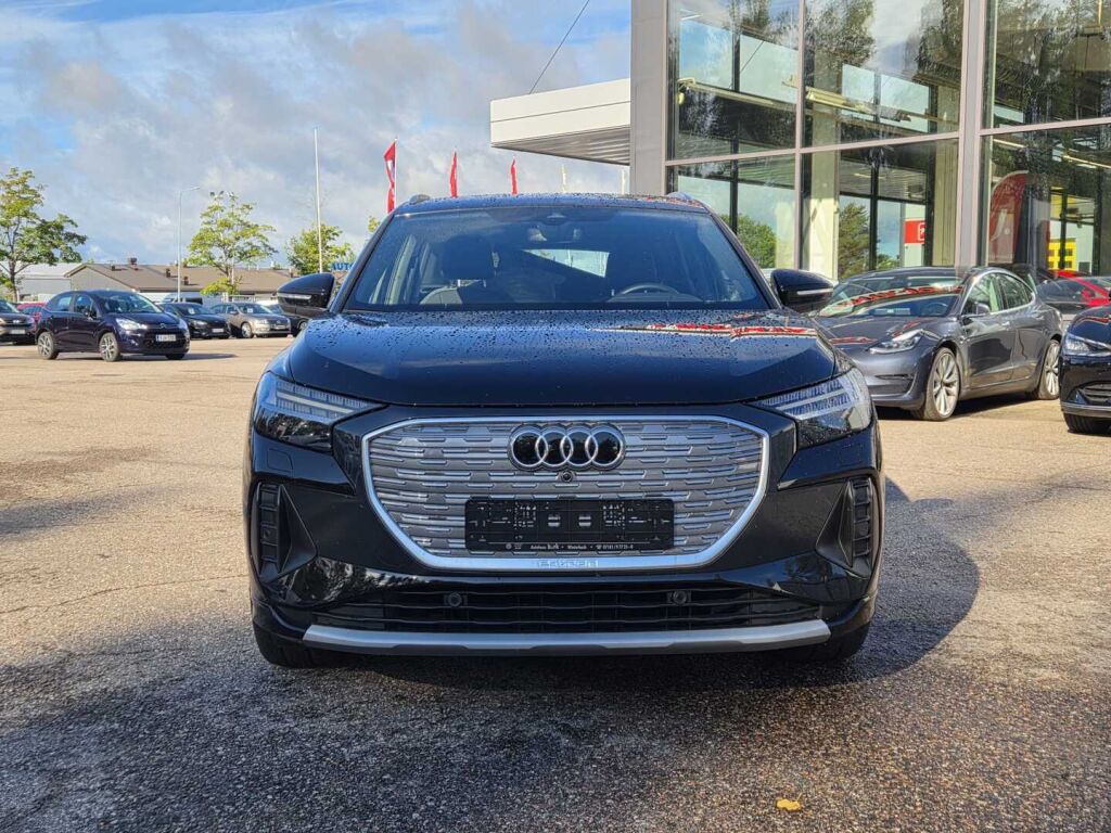 Audi Q4 e-tron 2022 