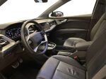 Audi Q4 e-tron 2021 Musta