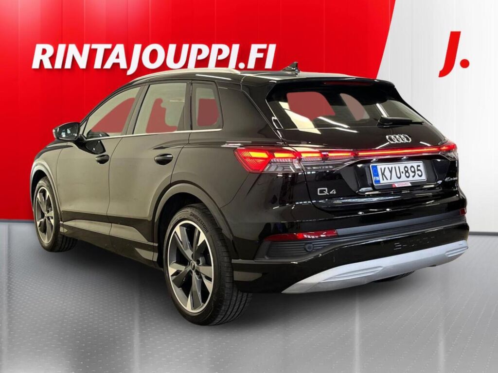 Audi Q4 e-tron 2021 Musta