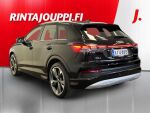 Audi Q4 e-tron 2021 Musta