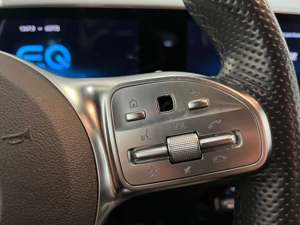 Mercedes-Benz EQB 2022 Sininen