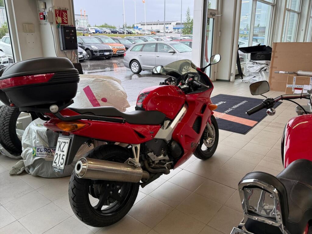 Honda VFR 2000 