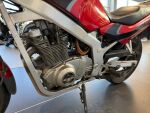 Suzuki GS 2002 Hopea