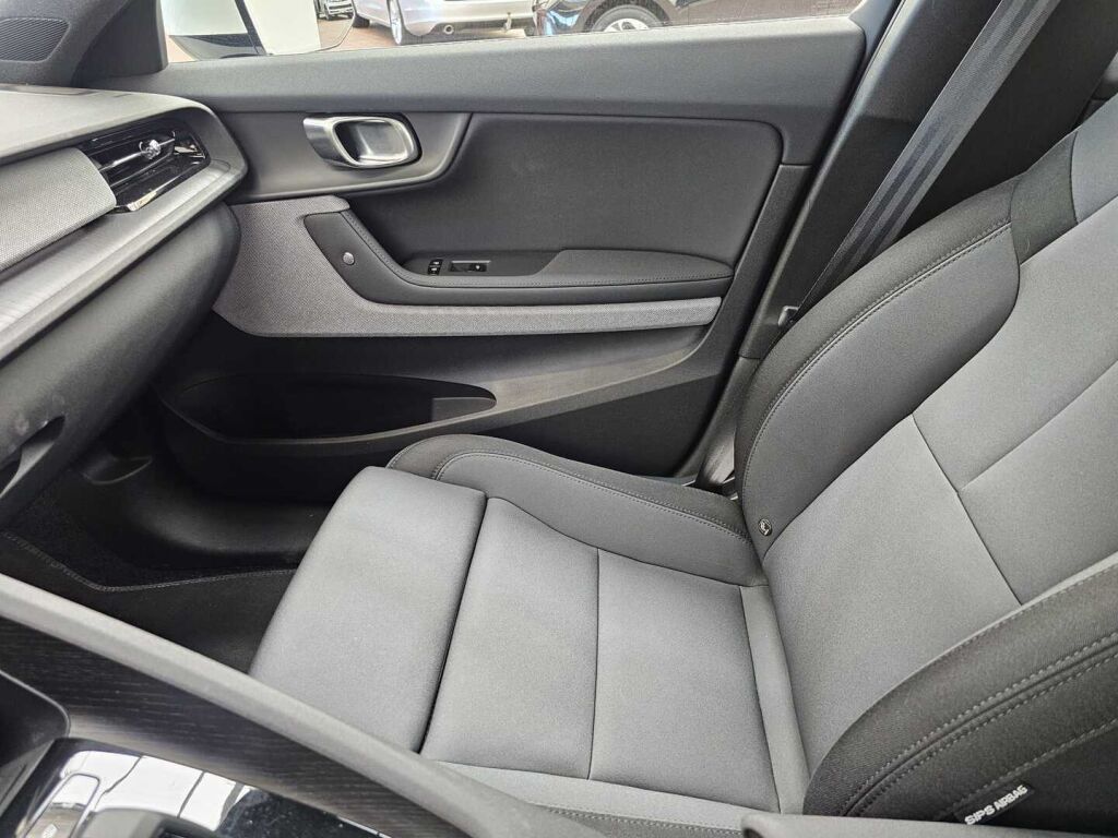 Polestar 2 2021 Valkoinen