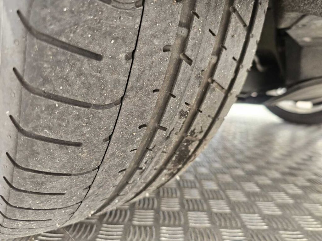 Polestar 2 2021 Valkoinen