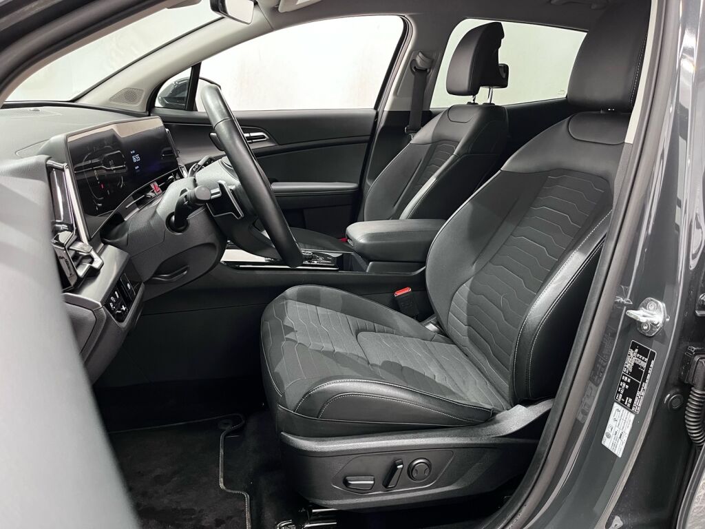 Kia Sportage 2022 met.harmaa